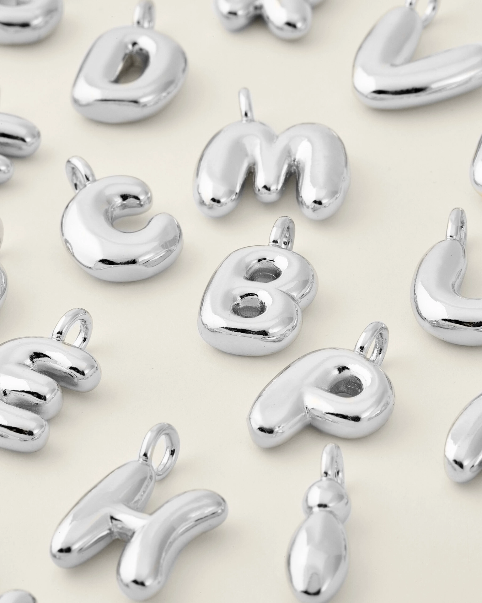 Цепочка-шарики с буквой Bubble small silver